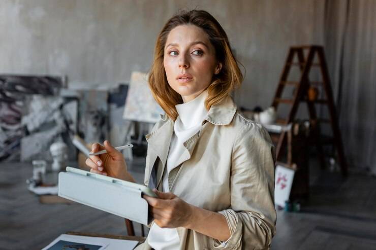 Бренд-менеджер